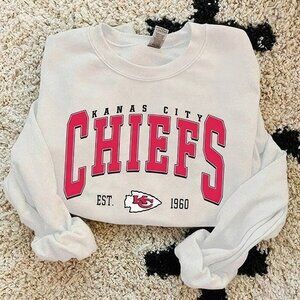 Kansas City Football Crewneck Sweatshirt Cozy Chiefs White Retro Apparel 51